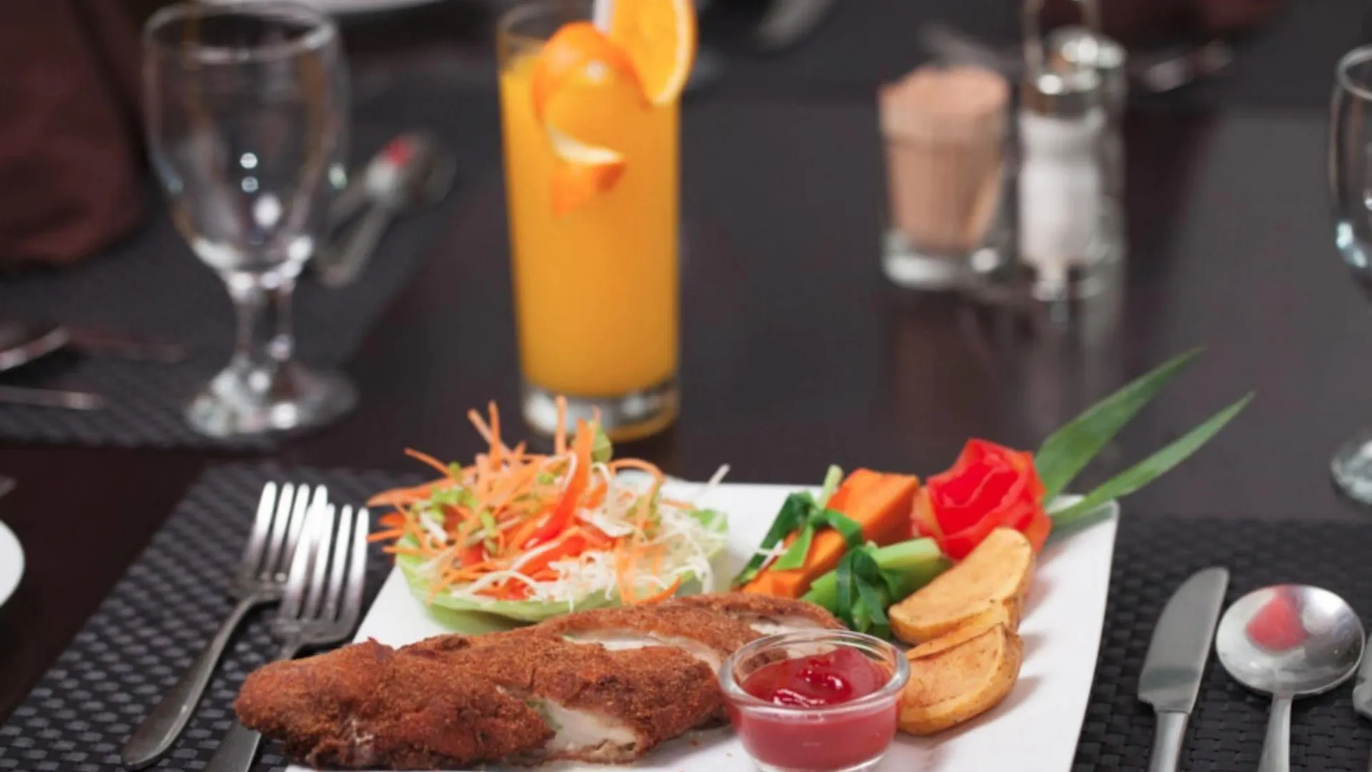 Oak Ray City Hotel Kandy
